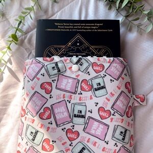 HANDMADE ⋆ Book Sleeve ⋆ Book Worm, Books are Better Pattern
